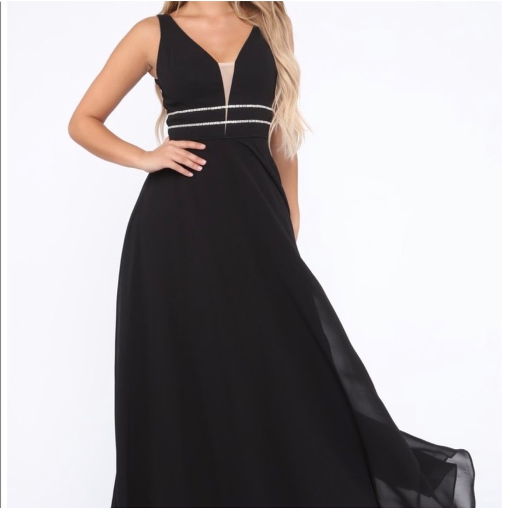 NWT Fashion Nova Maxi Gown